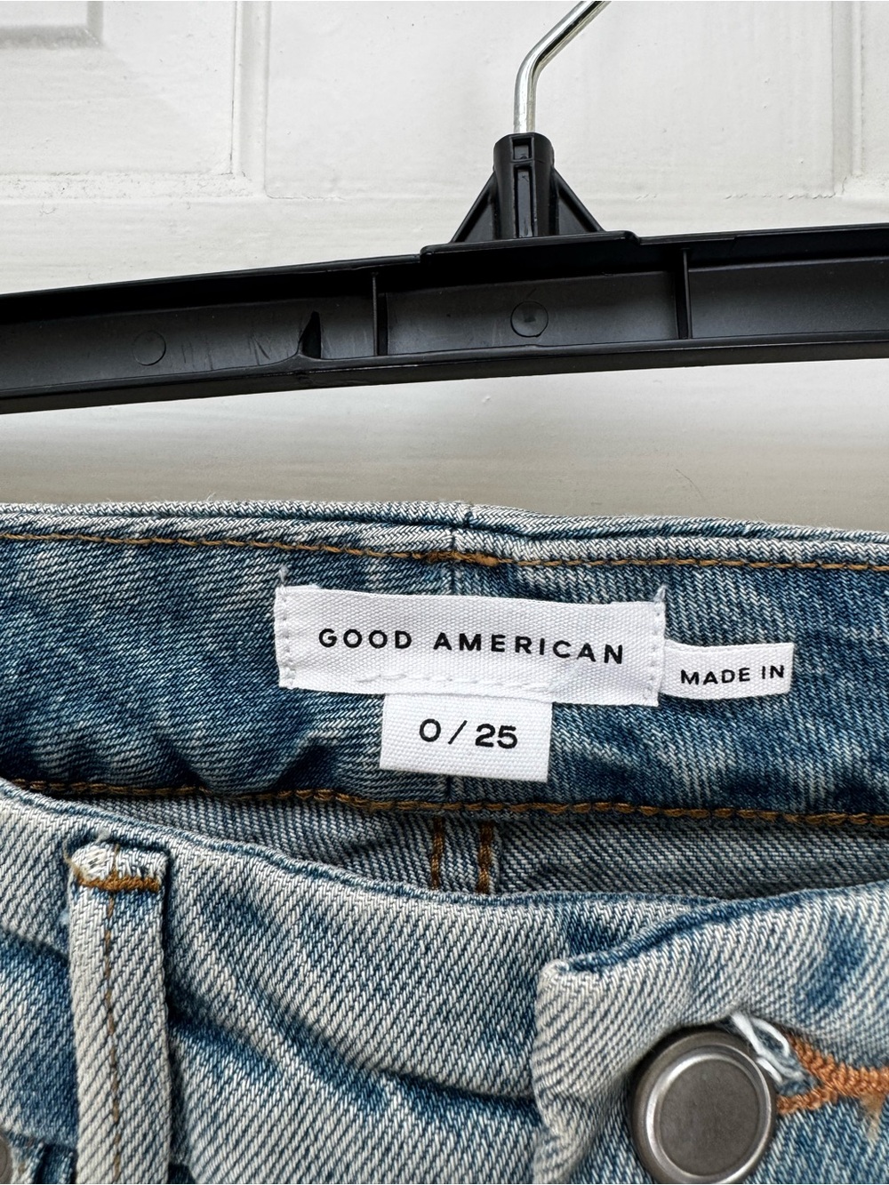 Good American Good Icon Straight Diamond Jeans in Indigo357 - Picture 9 of 9